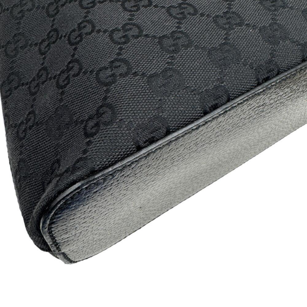 GUCCI Authentic Black Canvas Shoulder Bag - Picture 8 of 13